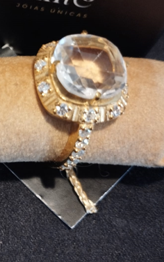 Anel Quartz Elegance | Prata 925 Banho Ouro 8 Mícrons Cristal Quartzo Zircónias | Elite