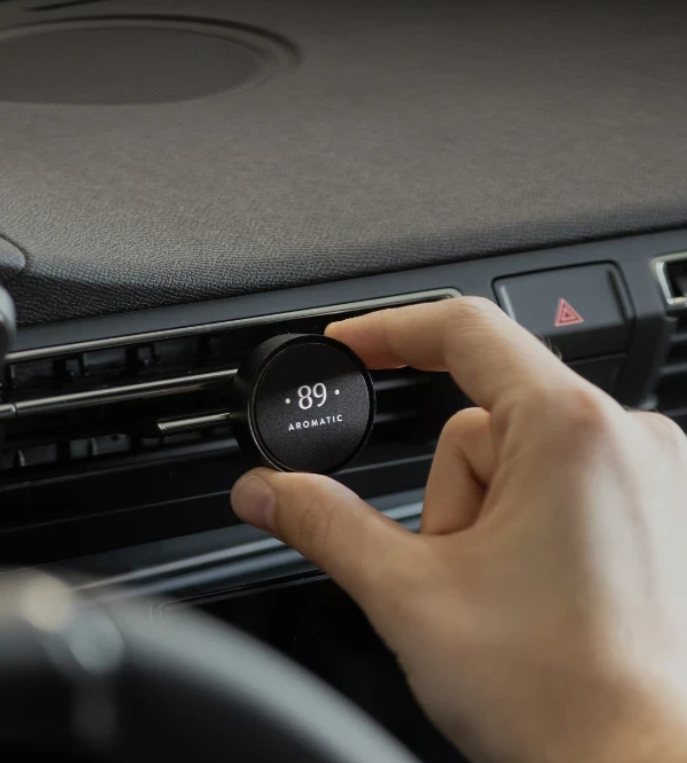 Conjunto Clipe Ar Carro AROMATIC•89• | 1 Clipe + 12 Aromas Fragrância Premium