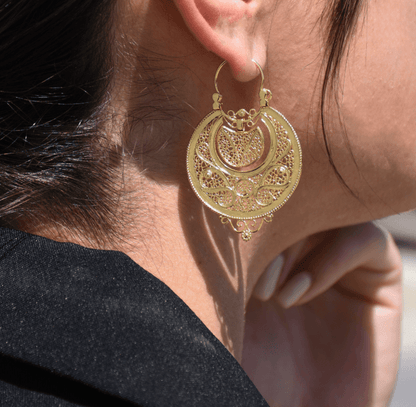 Brincos Arcadas de Rainha | Aço Inoxidável Dourado | Alma de Portugal