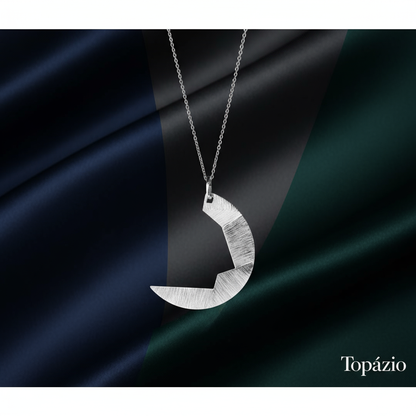 Banner Colar Meia-Lua