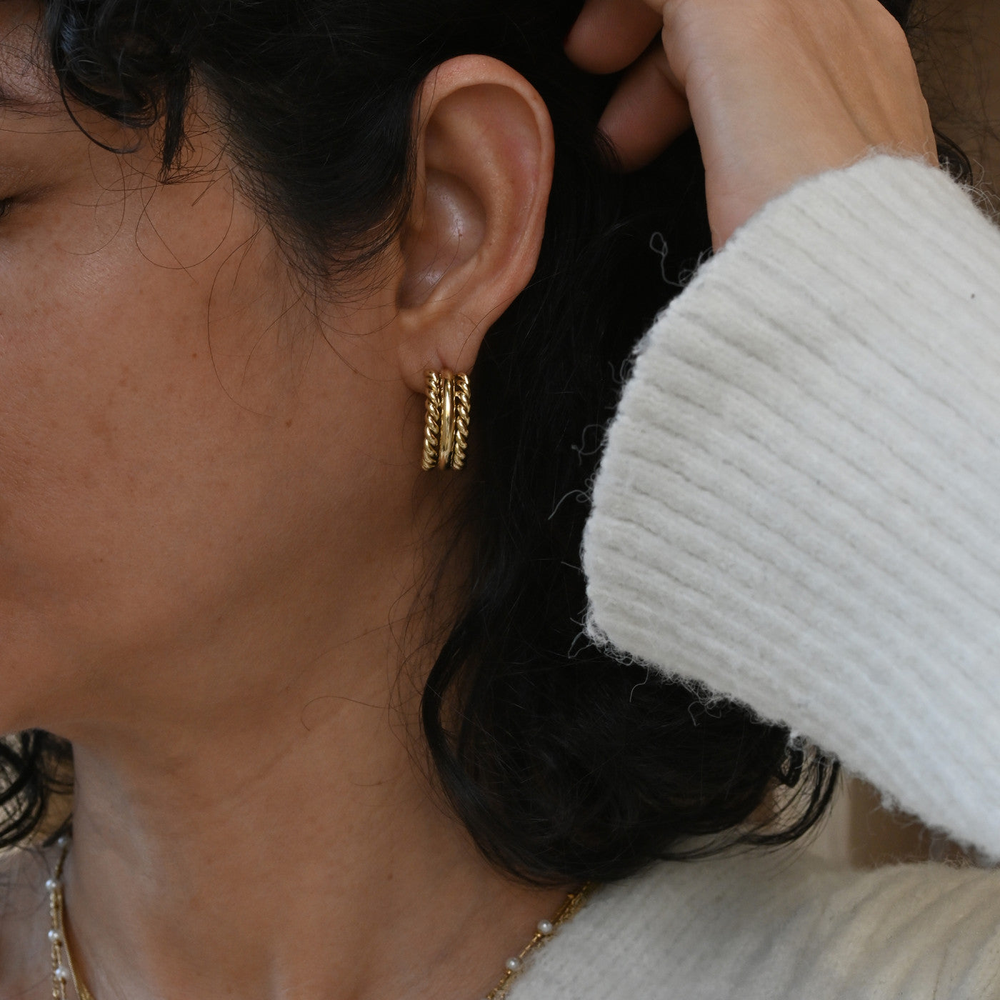 Brincos Argolas Torcida | Aço Inoxidável | Coleção Stellara