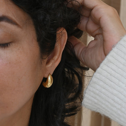 Brincos Argolas Gota | Aço Inoxidável | Coleção Stellara