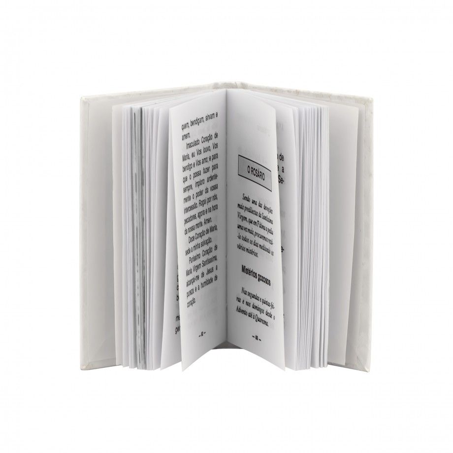 missal anjo gabriel prata aberto com paginas visiveis e capa branca ideal para oracao