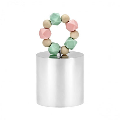 mealheiro decorativo infantil Topázio 1874 em metal prateado com alça de contas geométricas rosa e verde