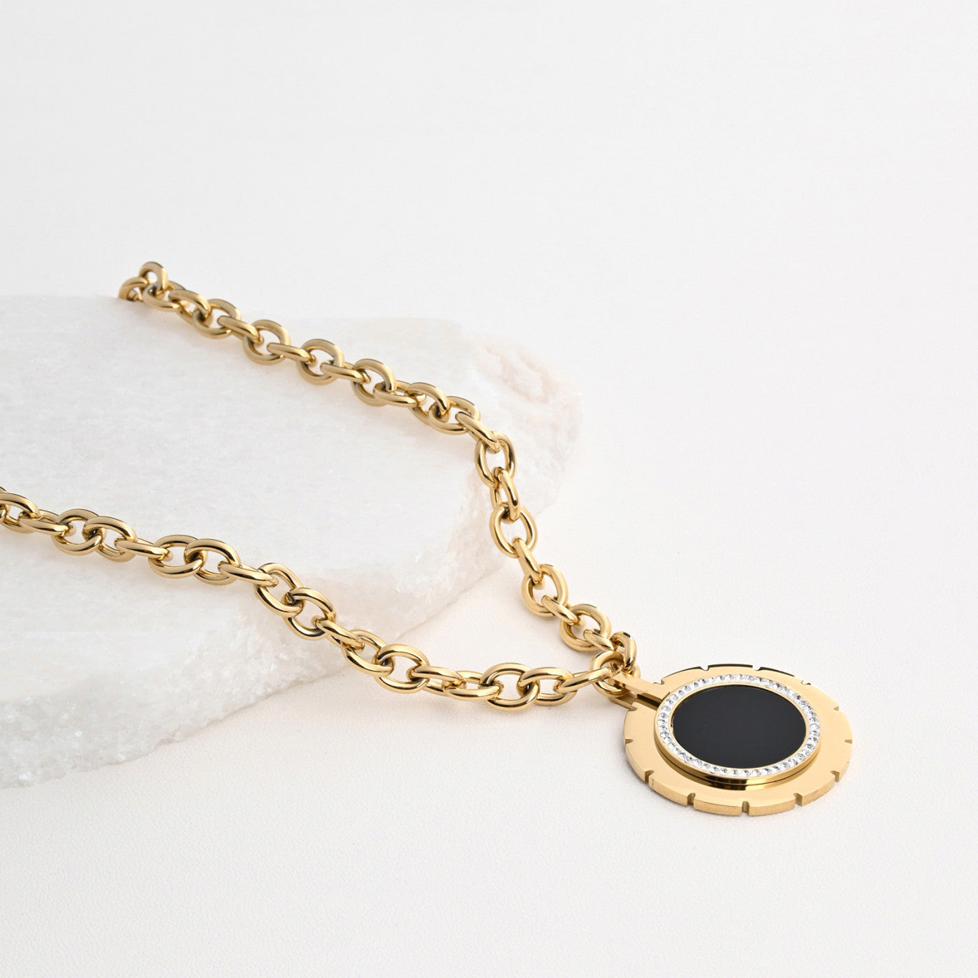 Colar Redondo com Madrepérola | Aço Inoxidável | Coleção Stellara