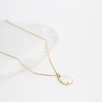 Colar Oval com Madrepérola | Aço Inoxidável | Coleção Stellara