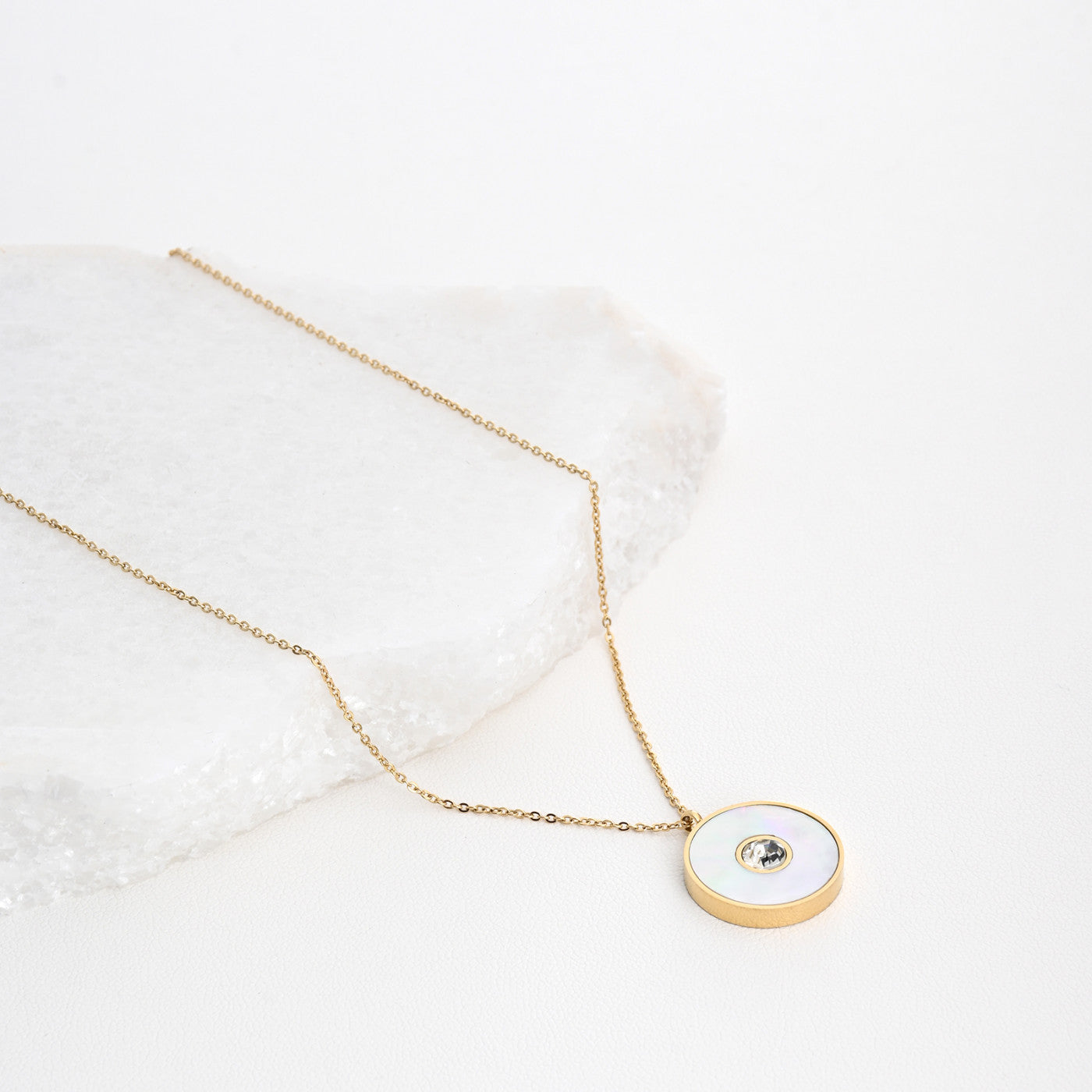 Colar Trevo com Brilhante e Madrepérola | Aço Inoxidável | Coleção Stellara