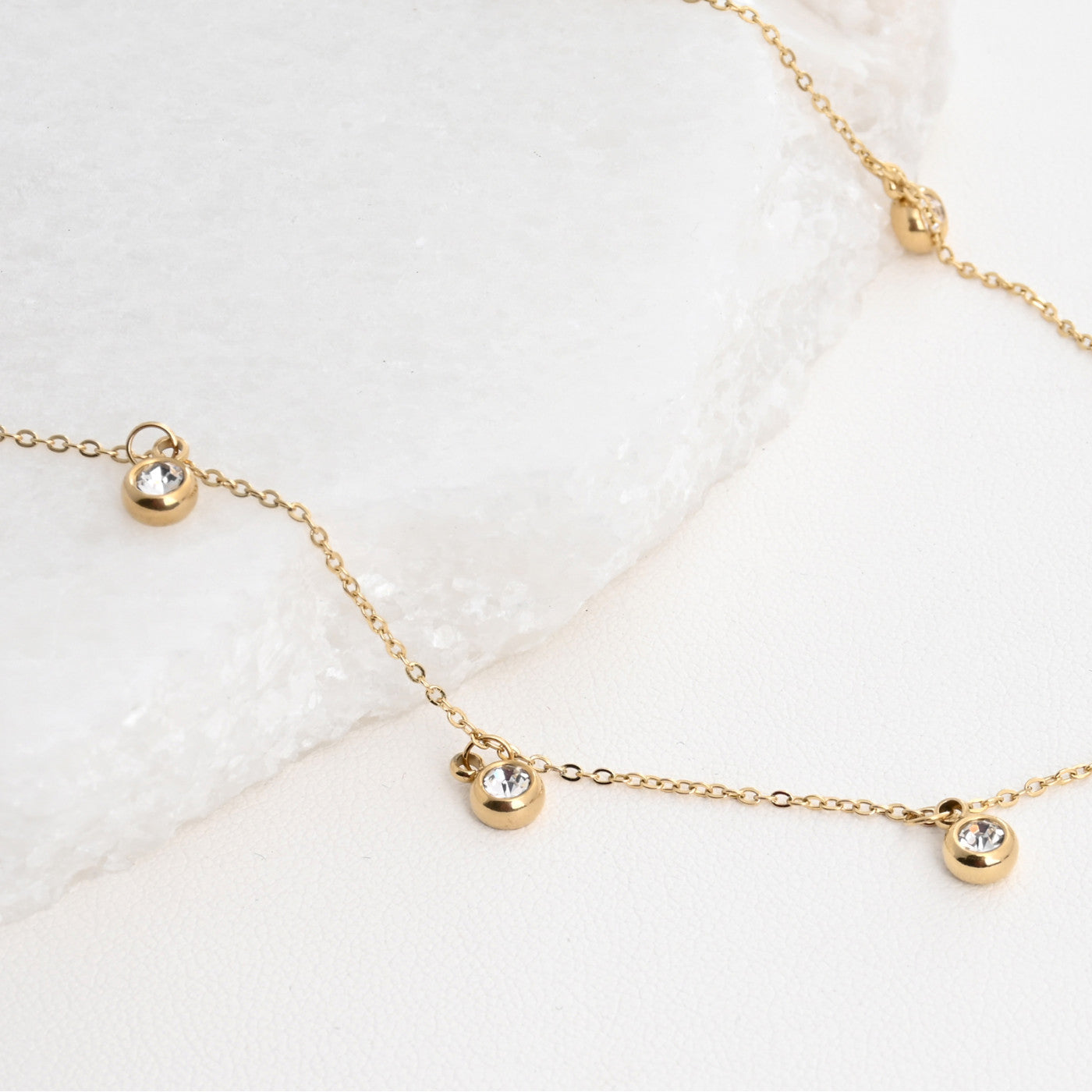 Colar Trevo com Brilhantes | Aço Inoxidável | Coleção Stellara